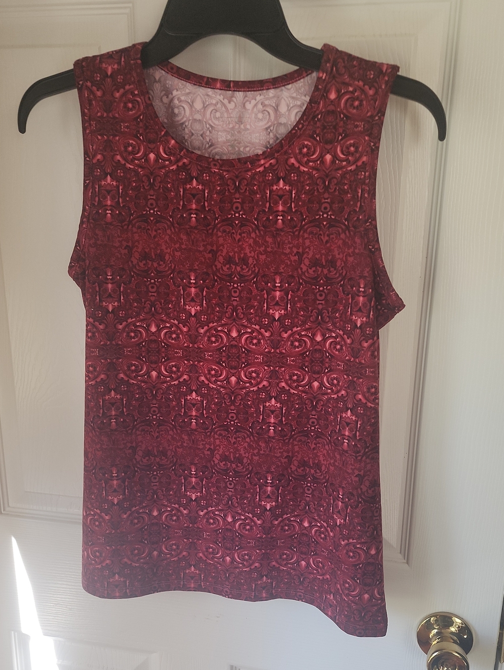 Athleta Women’s Sleeveless Printed Tank Top - Burgundy